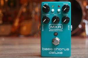 MXR Bass Chorus Deluxe (M83)