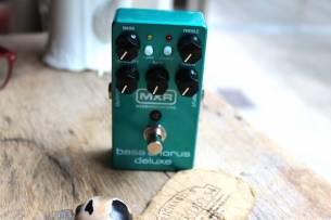 MXR Bass Chorus Deluxe (M83)