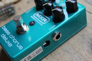 MXR Bass Chorus Deluxe (M83)