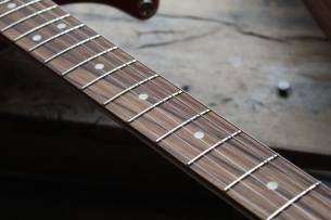 FENDER Limited Edition Player Stratocaster, Pau Ferro Fingerboard, Fiesta Red
