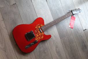 FENDER Limited Edition Raphael Saadiq Telecaster, Rosewood Fingerboard, Dark Metallic Red, HARDCASE, 3, 62 KG