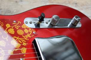 FENDER Limited Edition Raphael Saadiq Telecaster, Rosewood Fingerboard, Dark Metallic Red, HARDCASE, 3, 62 KG