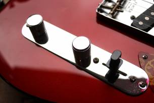 FENDER Limited Edition Raphael Saadiq Telecaster, Rosewood Fingerboard, Dark Metallic Red, HARDCASE, 3, 62 KG