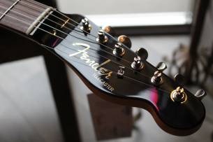 FENDER Limited Edition Raphael Saadiq Telecaster, Rosewood Fingerboard, Dark Metallic Red, HARDCASE, 3, 62 KG