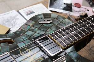 DUESENBERG Alliance Soundgarden Black Hole Sun Chris Cornell, HARDSCASE, 3, 93 KG, 100 units Worldwide