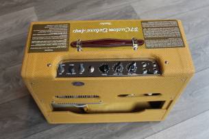 FENDER "57 Custom Deluxe 12-watt 1x12 , Tweed