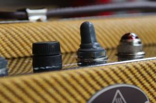 FENDER "57 Custom Deluxe 12-watt 1x12 , Tweed