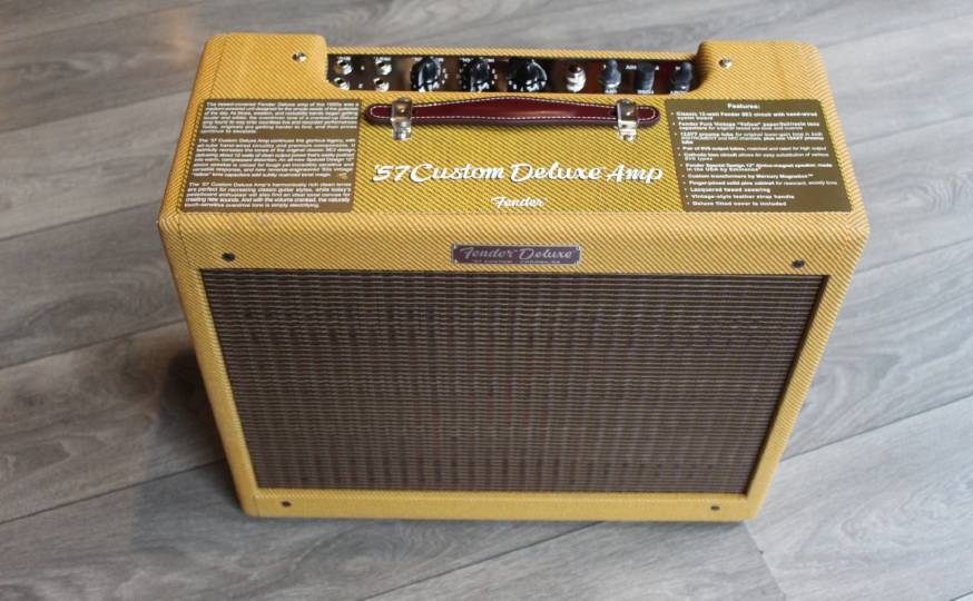FENDER "57 Custom Deluxe 12-watt 1x12 , Tweed