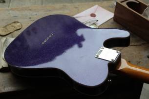 SQUIER Classic Vibe Baritone Custom Telecaster, Laurel Fingerboard, Parchment Pickguard, Purple Sparkle, 3, 27 KG