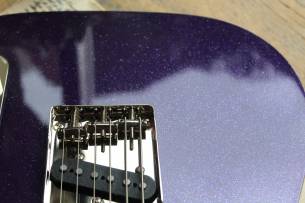 SQUIER Classic Vibe Baritone Custom Telecaster, Laurel Fingerboard, Parchment Pickguard, Purple Sparkle, 3, 27 KG