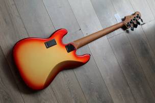 SQUIER Contemporary Active Precision Bass PH, Laurel Fingerboard, Black Pickguard, Sunset Metallic, 4, 35 KG