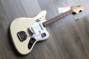 FENDER Johnny Marr Jaguar HARDCASE, 3, 80 KG