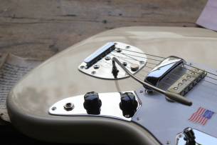 FENDER Johnny Marr Jaguar HARDCASE, 3, 80 KG