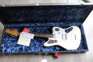 FENDER Johnny Marr Jaguar HARDCASE, 3, 80 KG