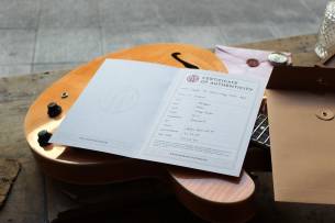 MAYBACH Capitol ´59 Natural Vintage HARDCASE, 3, 01 KG, SPECTACULAR !!!!!