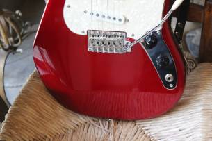 SQUIER Paranormal Cyclone Candy Apple Red, 3, 12 KG