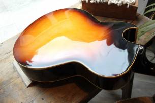 GIBSON Custom Shop 1959 ES-175 Vintage Sunburst (2015) HARDCASE, 2, 91 KG