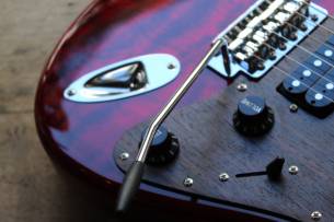 MAGNETO U-ONE Series | Sonnet Modern US-2300, See Thru Red Quilt, GIGBAG, 3, 63 KG