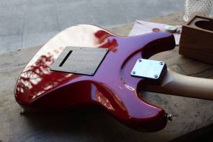 MAGNETO U-ONE Series | Sonnet Modern US-2300, See Thru Red Quilt, GIGBAG, 3, 63 KG