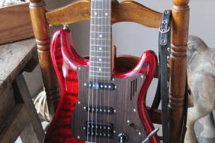 MAGNETO U-ONE Series | Sonnet Modern US-2300, See Thru Red Quilt, GIGBAG, 3, 63 KG