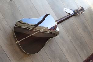 BOURGEOIS Touchstone Series D Vintage TS, Hardcase and Papers