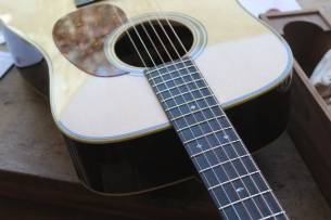 BOURGEOIS Touchstone Series D Vintage TS, Hardcase and Papers