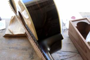 BOURGEOIS Touchstone Series D Vintage TS, Hardcase and Papers