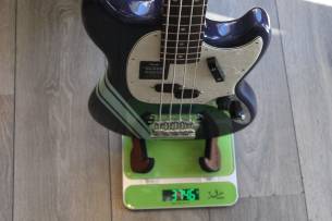 FENDER Vintera II '70s Competition Mustang Bass, Competition Burgundy, Slab Rosewood GIGBAG, 3, 74 KG