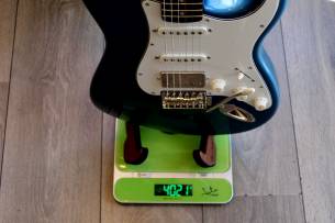 SQUIER Limited Edition Classic Vibe '60s Stratocaster HSS, Lake Placid Blue, 4, 02 KG