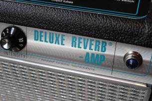FENDER "68 Custom Deluxe Reverb