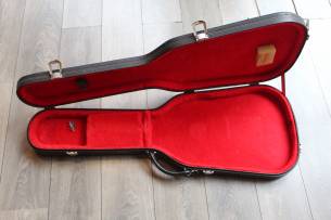 SQUIER Made In Japan 1984 ´60s Stratocaster Olympic White with Hardcase, A JEWEL!!!!