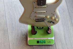 SQUIER Made In Japan 1984 ´60s Stratocaster Olympic White with Hardcase, A JEWEL!!!!