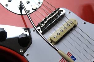 FENDER Jiohnny Marr Jaguar Metallic KO, HARDCASE