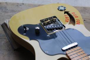 VINTAGE Joe Doe 'Gambler' Butterscotch, HARDCASE, 2, 97 KG