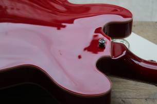 VINTAGE VSA500P Boulevard Red, 3, 66 KG