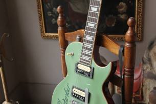 VINTAGE V100 ProShop Logan J Parker, GIGBAG, 4,06 KG