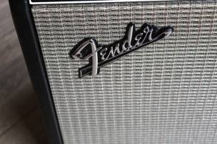 FENDER '64 Custom Hand-Wired Princeton Reverb-Amp 12-Watt 1x10" Guitar Combo