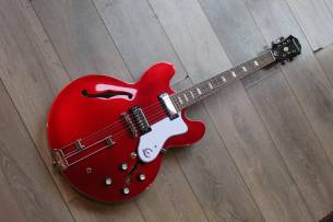 EPIPHONE Riviera, Sparkling Burgundy,3, 71 KG