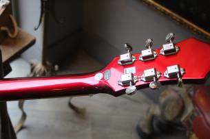 EPIPHONE Riviera, Sparkling Burgundy,3, 71 KG