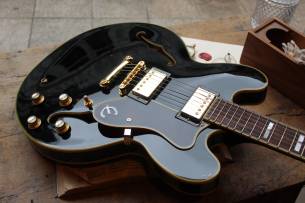 EPIPHONE Sheraton-II PRO Ebony, 4, 23 KG
