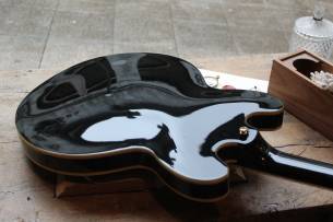 EPIPHONE Sheraton-II PRO Ebony, 4, 23 KG