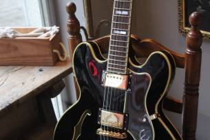 EPIPHONE Sheraton-II PRO Ebony, 4, 23 KG