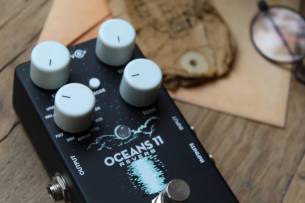 EHX Oceans 11 Reverb