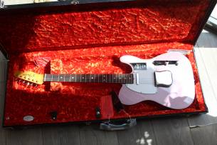 FENDER Limited American Original '60s Telecaster in Burgundy Mist Metallic, HARDCASE, 3,60 KG