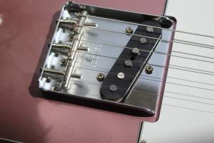 FENDER Limited American Original '60s Telecaster in Burgundy Mist Metallic, HARDCASE, 3,60 KG
