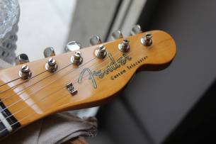 FENDER Limited American Original '60s Telecaster in Burgundy Mist Metallic, HARDCASE, 3,60 KG