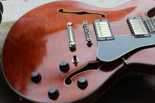 EASTMAN T59/v Antique Amber with Hardcase, 3, 56 KG