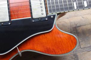 EASTMAN T59/v Antique Amber with Hardcase, 3, 56 KG