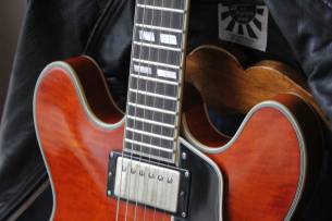 EASTMAN T59/v Antique Amber with Hardcase, 3, 56 KG