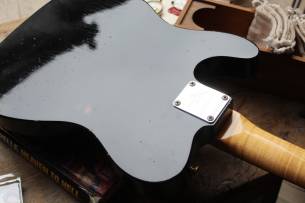 FENDER Custom Shop Limited 70s Telecaster Custom Journeyman Black, HARDCASE, 3, 75 KG